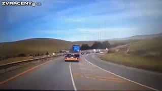 Motorkář v protisměru