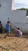Sekerou na sestru